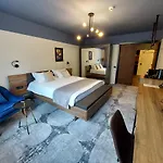 Comfort 4*