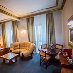 Comfort 4*