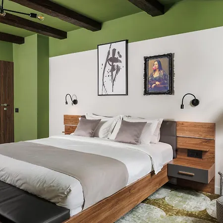 Hotel Comfort 4*
