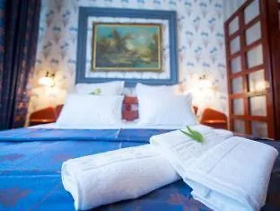 Comfort Hotel 4*