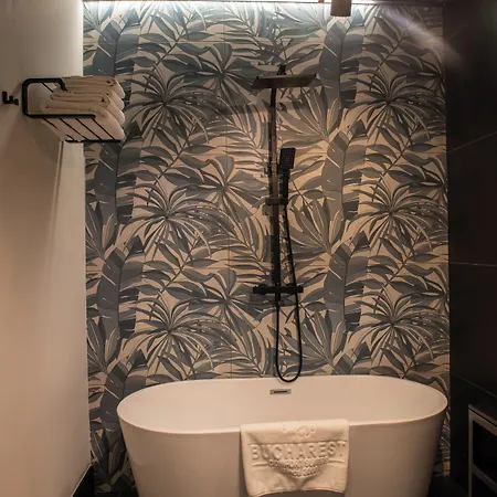Comfort Hotel 4*