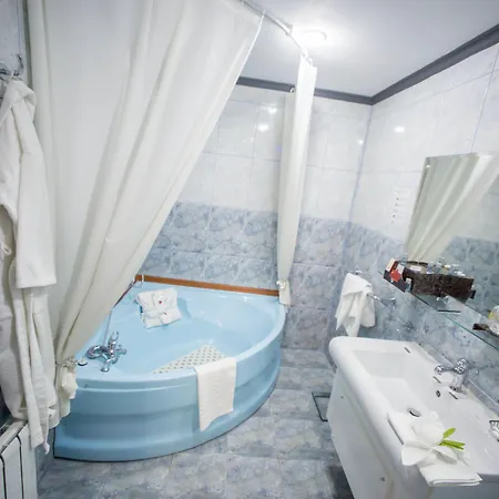 Hotel Comfort 4*