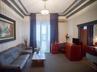 Ξενοδοχείο Comfort 4*